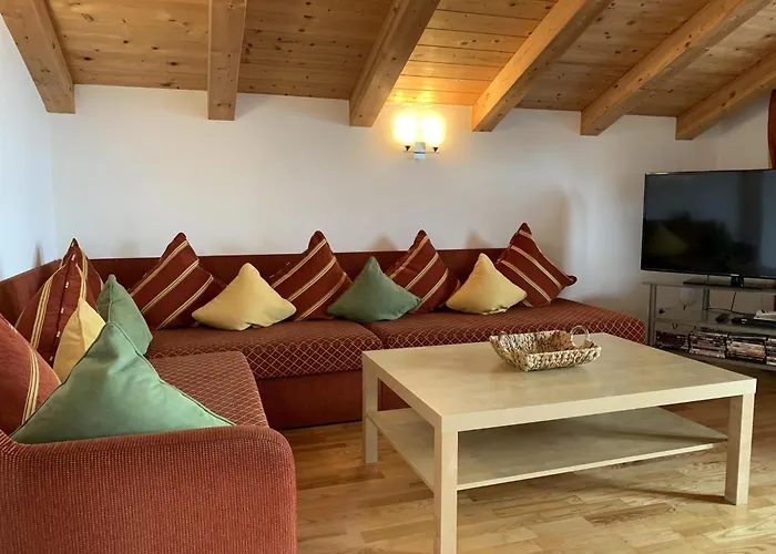 Pensión Penthouse Kurz